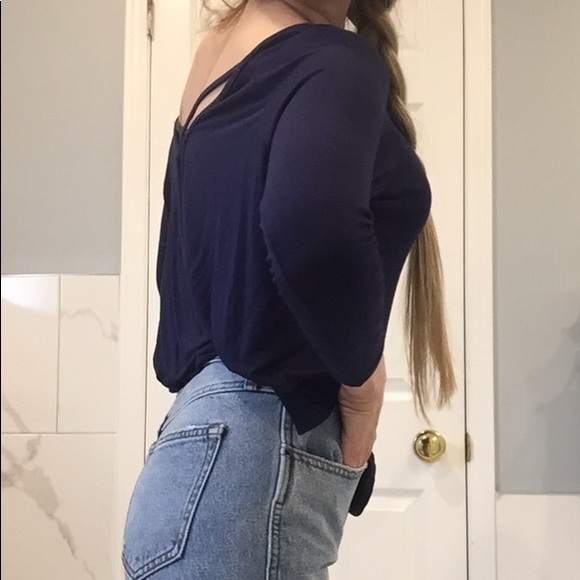 BooHoo | Long Sleeve Top SOLD - Picture 2 of 8